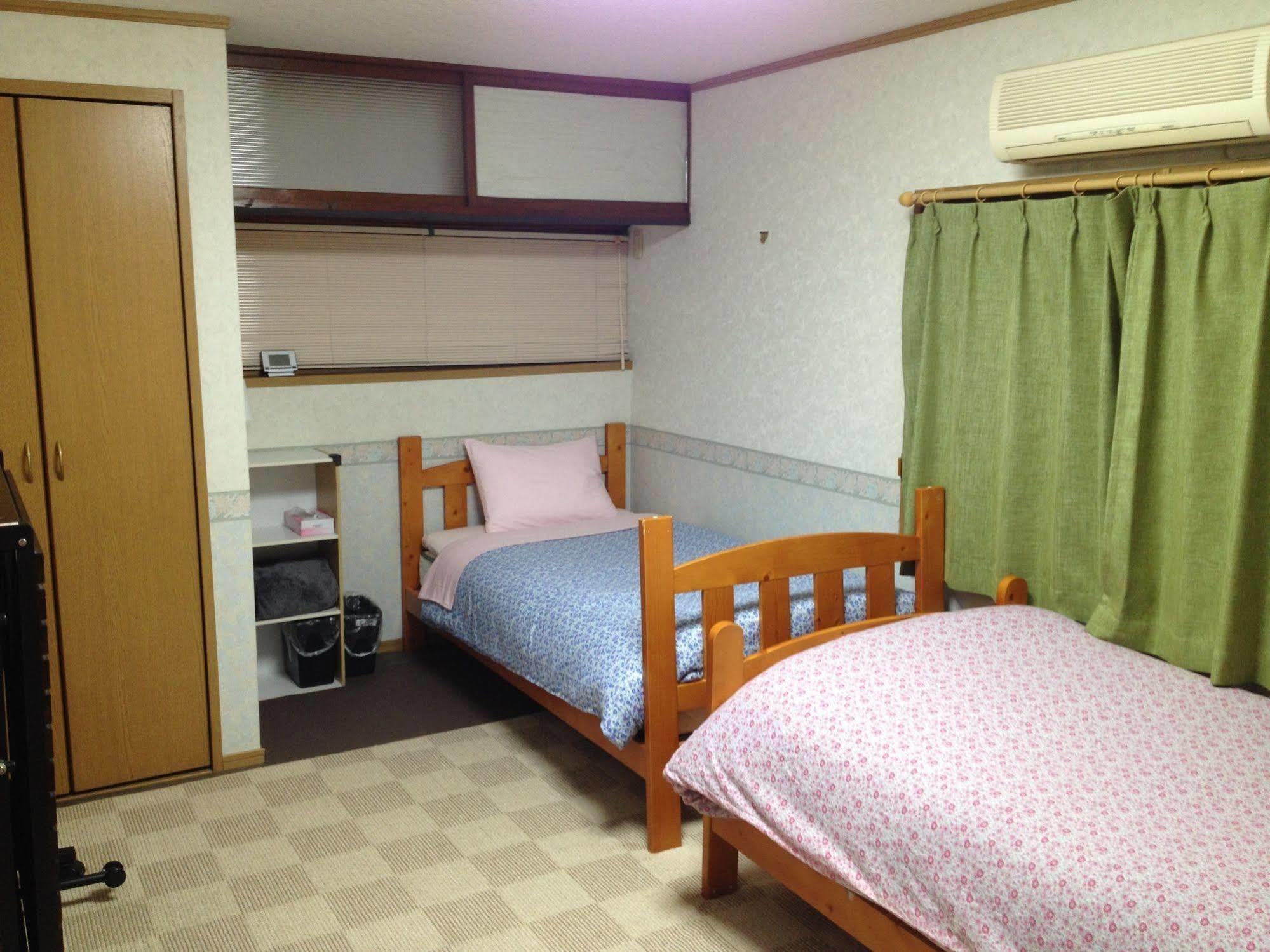 Now Travel Shinosaka Hotel Екстериор снимка